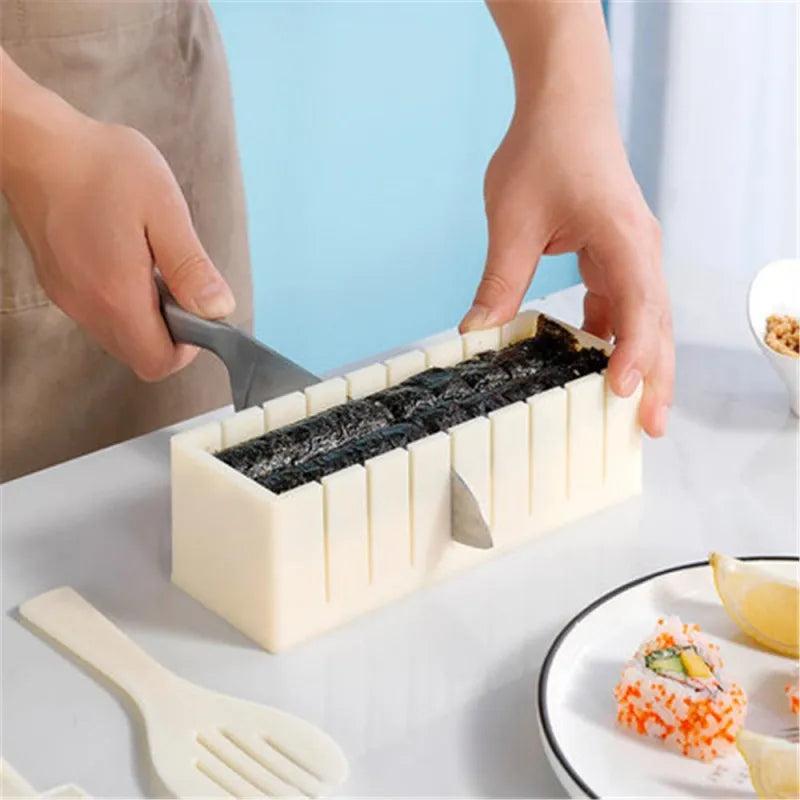 🍣 DIY Sushi Mold 🍣