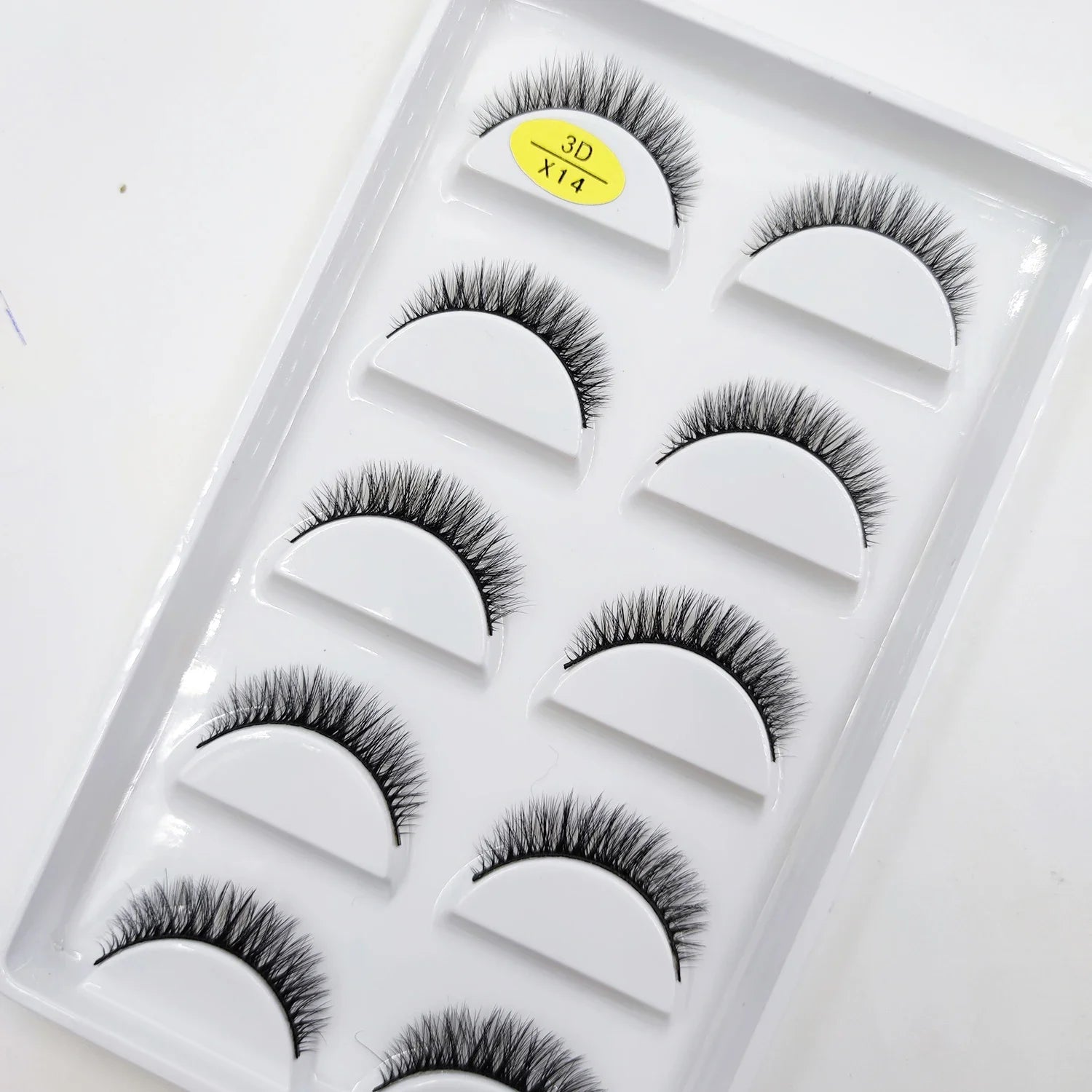 Reusable Self-Adhesive Eyelashes(5 pairs )