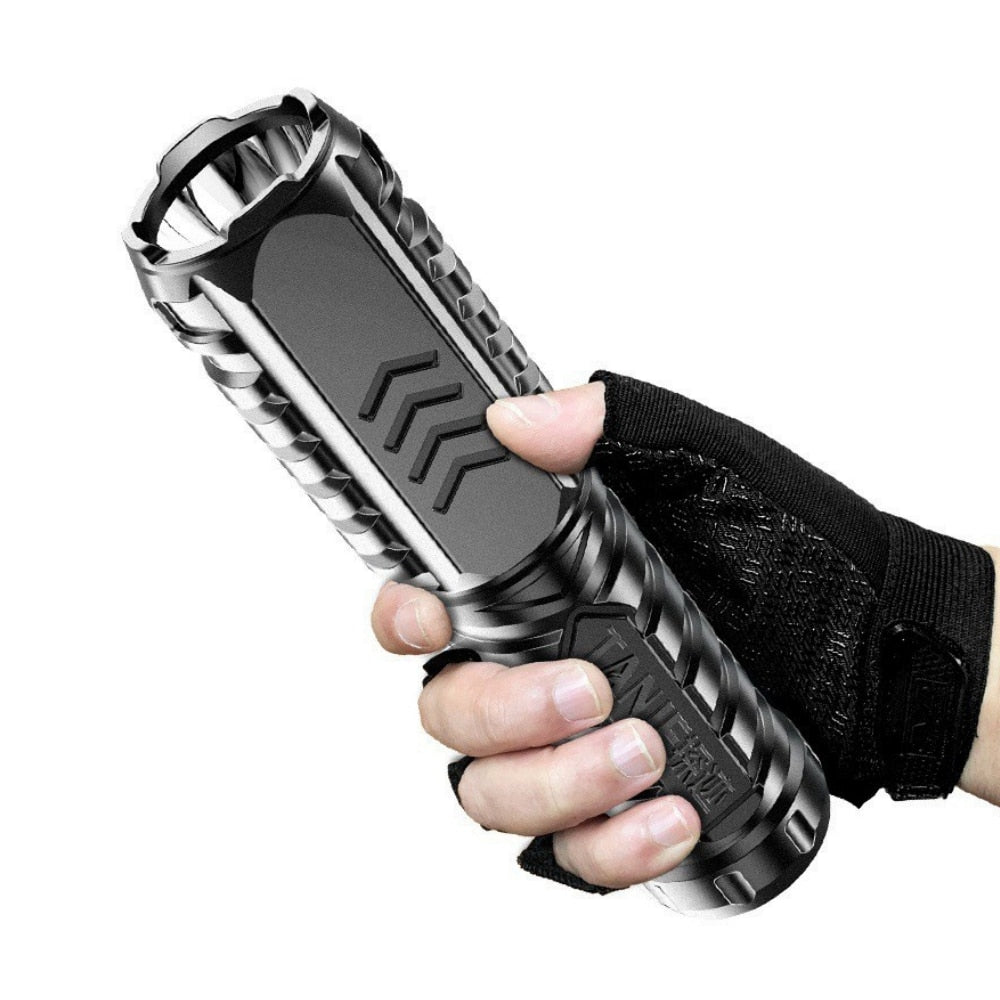 Multifunctional Rechargeable Flashlight