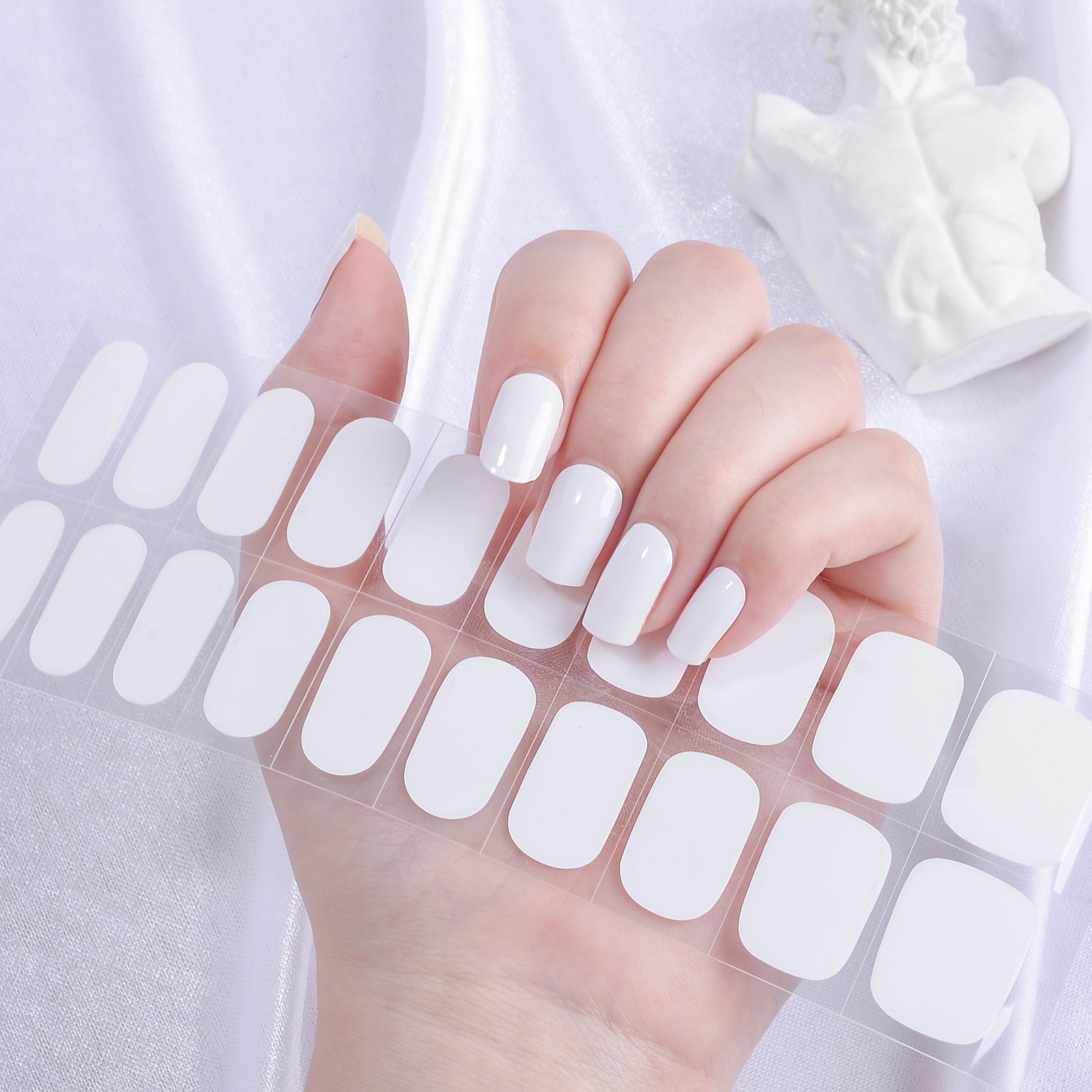 Get Started Pack (FREE UV Lamp + 20 Gel Nail Stickers )